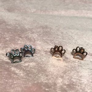NEW! 2/$14 Paw Earrings